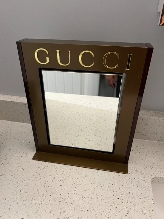 Authentic Gucci Mirror - Picture 3 of 4